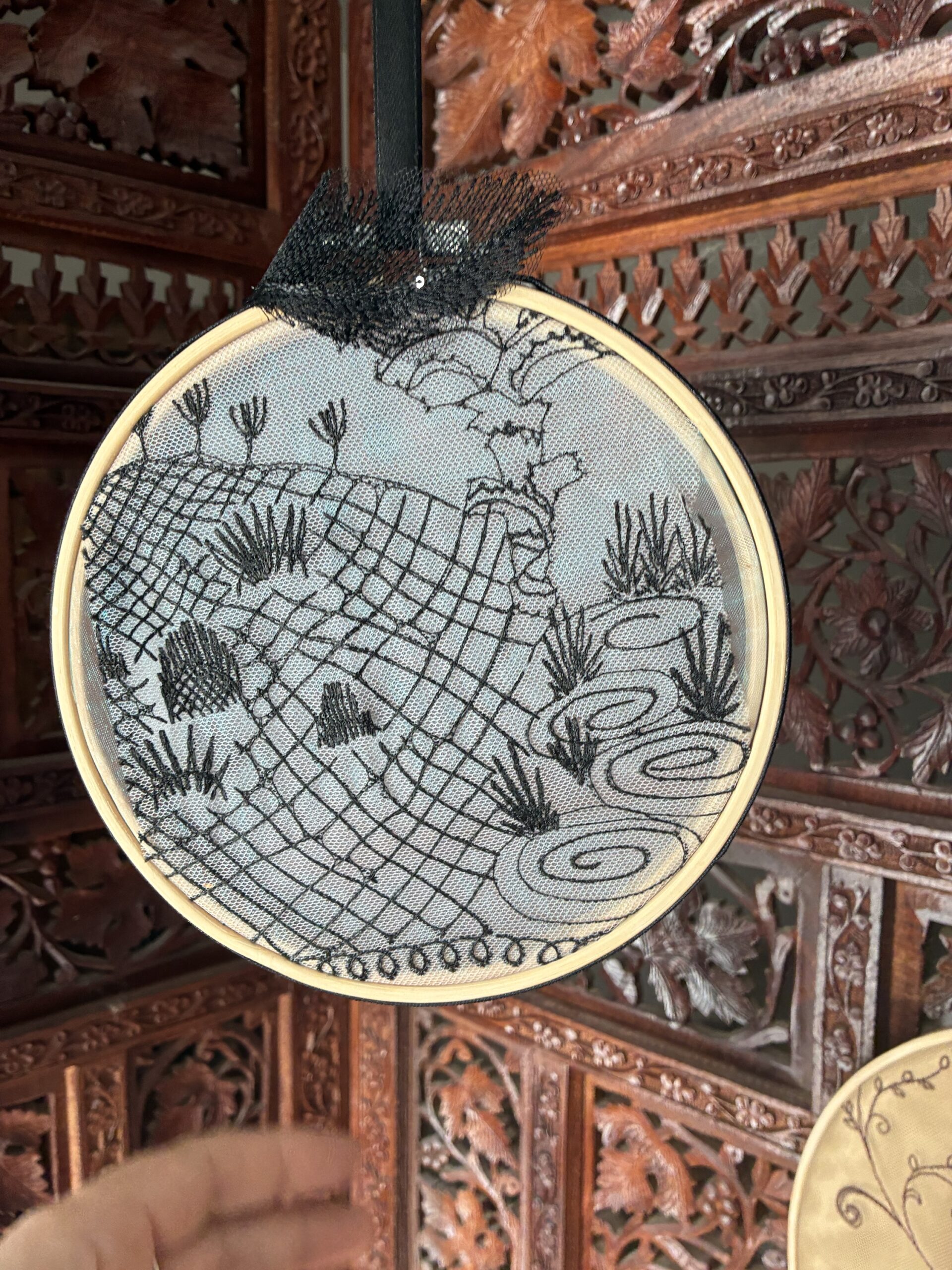 8” window art ornament